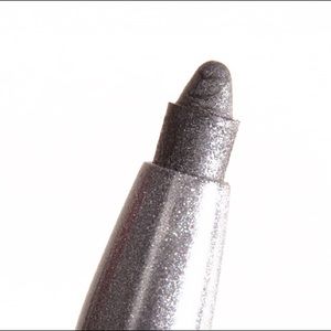 MAC COSMETICS COUNTERFEIT TECHNAKOHL EYELINER
